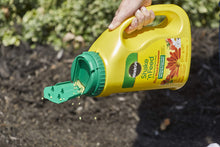 Load image into Gallery viewer, Miracle-Gro 1038361 Shake &#39;N Feed All Purpose Plant Food Plus Weed Preventer1, 4.5 LB

